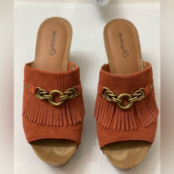 BareTraps Shoes - baretraps sandals Pink Fringe Brass Leather Slip On Sandals size 8.5M
